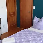 Janko 3*