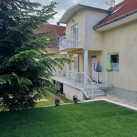 Janko Apartman *